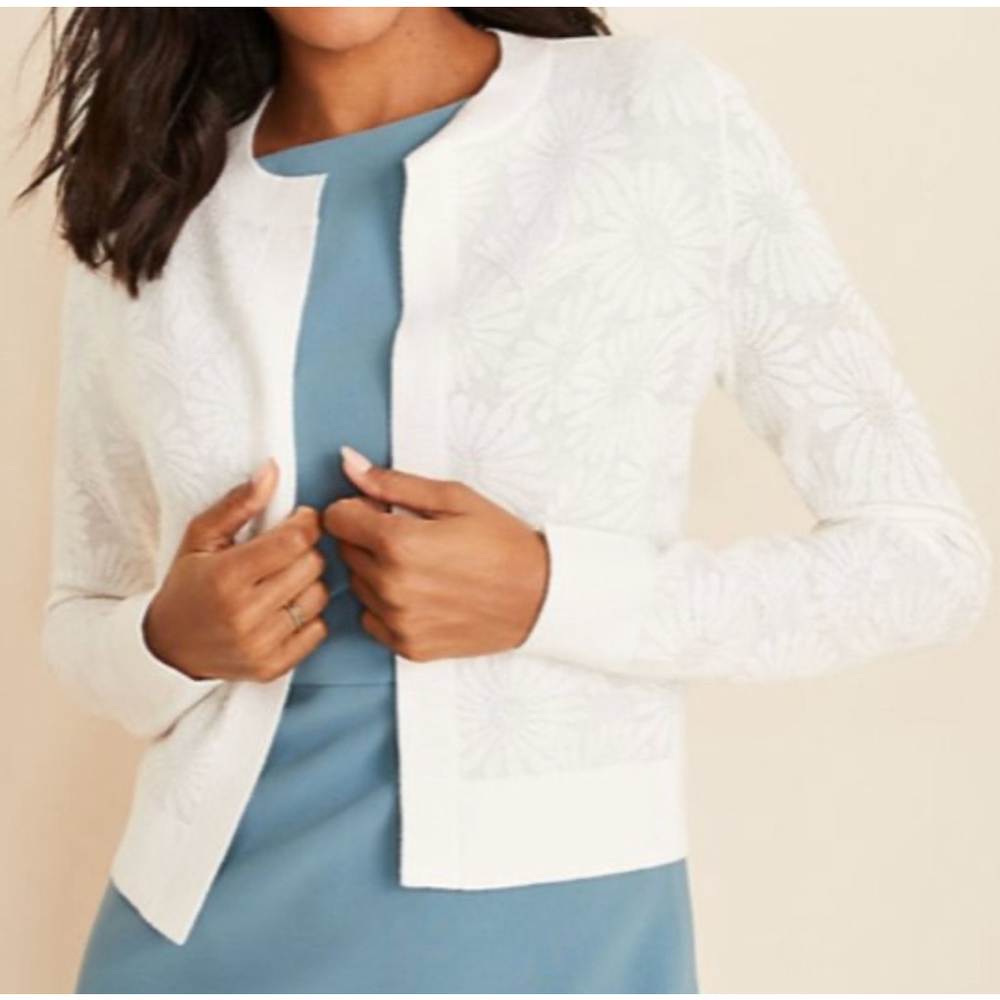 NWOT Women's Ann Taylor White Floral Jacquard Open Cardigan, Size Small